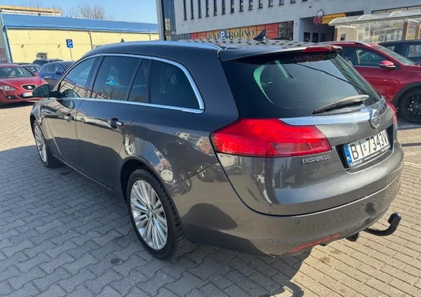 Opel Insignia cena 21300 przebieg: 295871, rok produkcji 2012 z Białystok małe 172